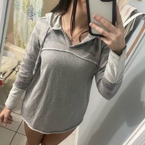 Long sleeve hooded drawstring Tee